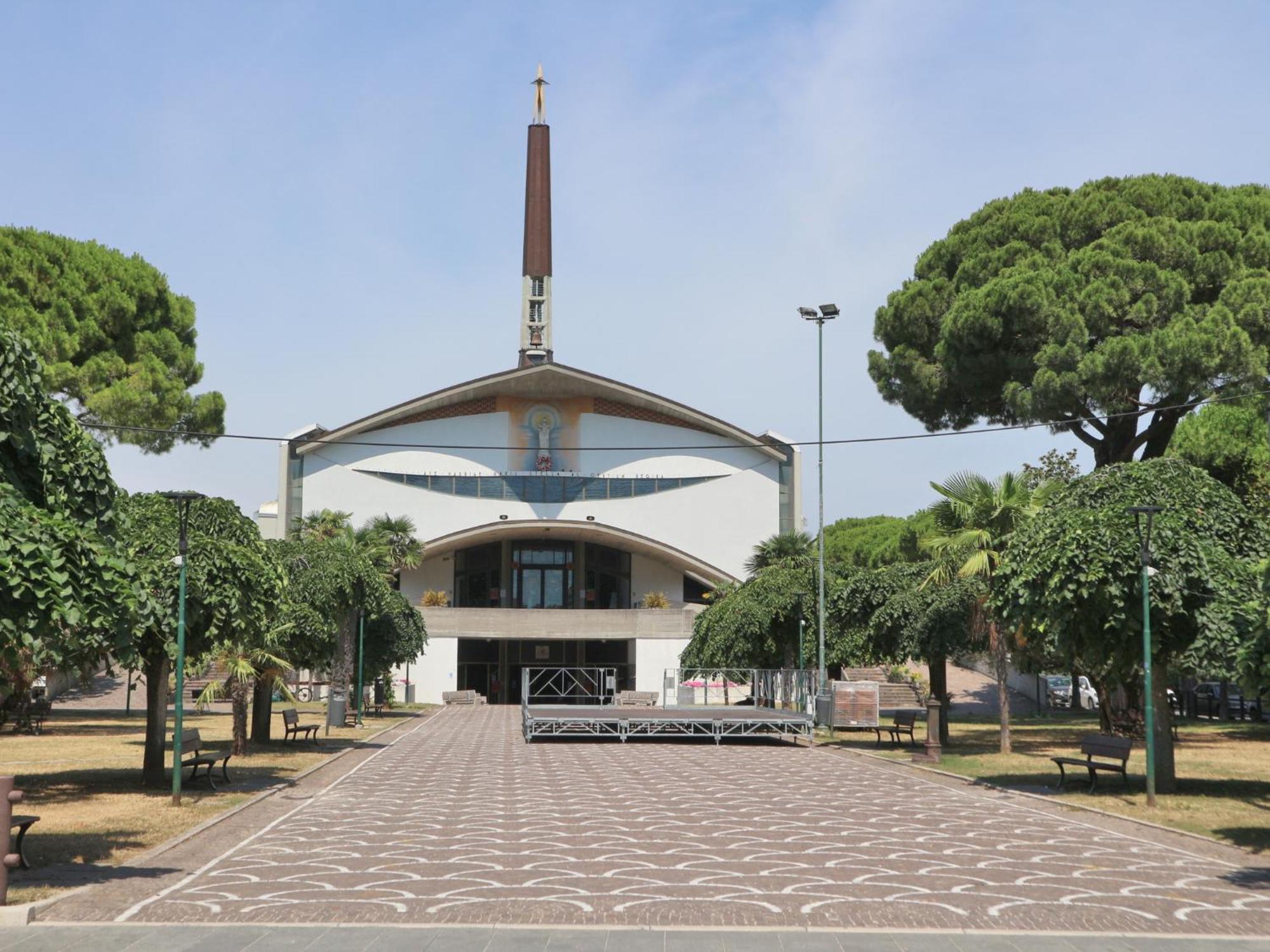 Marco Polo Apartment Lignano Sabbiadoro Exterior foto